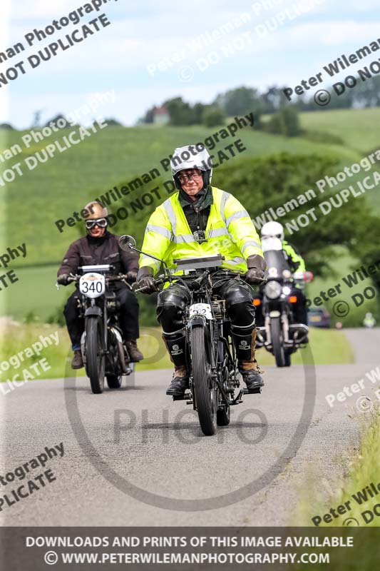 Vintage motorcycle club;eventdigitalimages;no limits trackdays;peter wileman photography;vintage motocycles;vmcc banbury run photographs